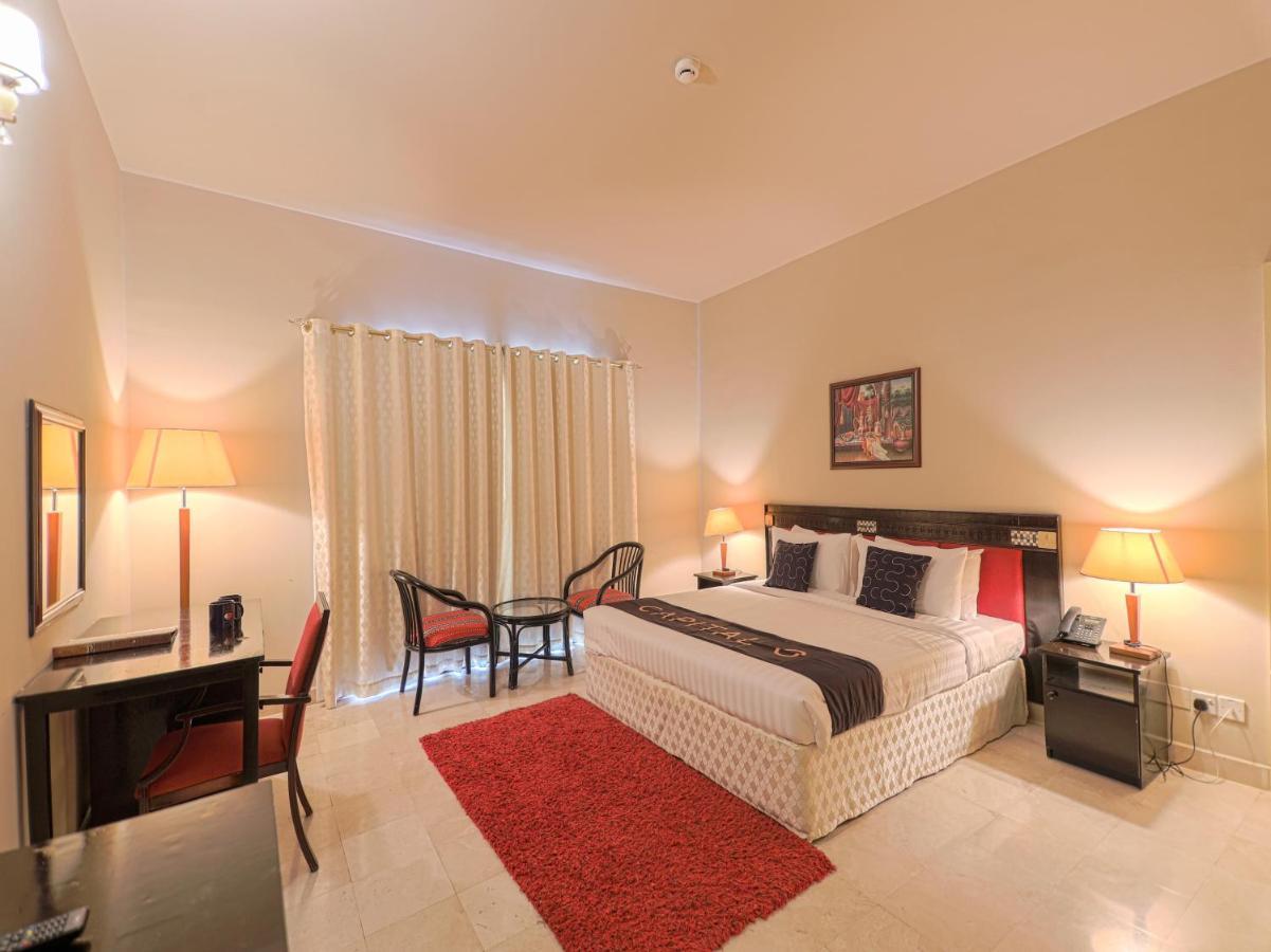 Capital O133 Al Sawadi Beach Resort & Spa Barka Exteriér fotografie