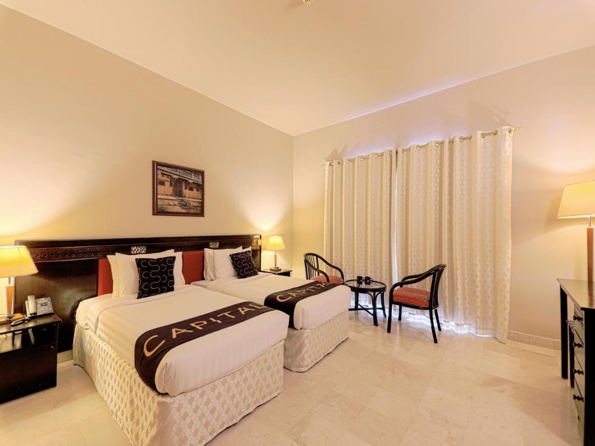 Capital O133 Al Sawadi Beach Resort & Spa Barka Exteriér fotografie